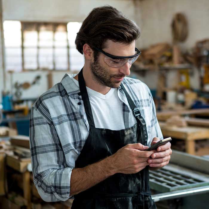 SHC-équipements-pour-les-métiers-du-bois-de-l’alu-et-du-PVC-01